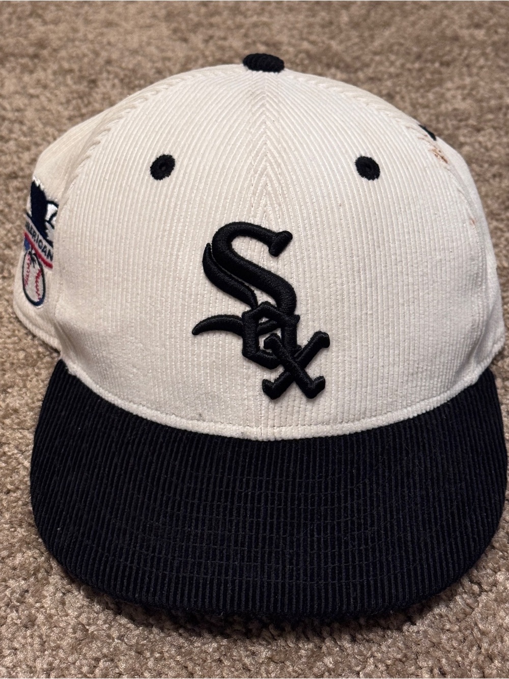 Chicago White Sox Corduroy Hat Cap Adult 7 1/8 White Black American League MLB